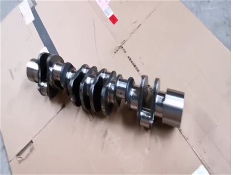 ISF2.8 engine crankshaft 5443207